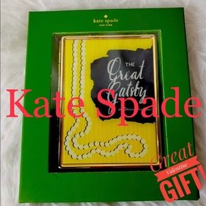 Kate Spade A Way With Words Great Gatsby ID Holder
